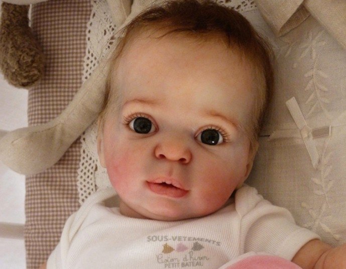 Willow Flower CrearticaDoll