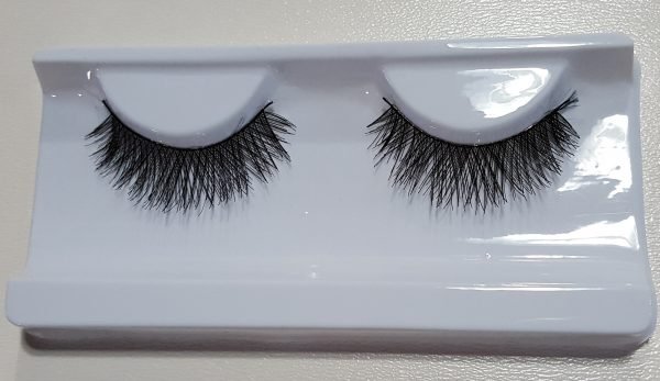 1 paire de cils noire 4cm de long