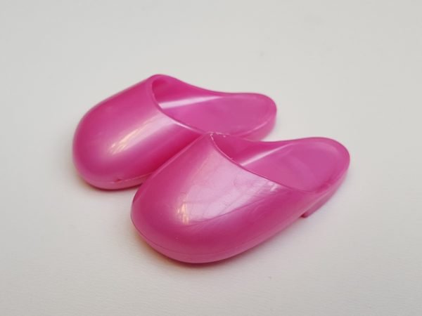 Chaussure plastique rose foncé