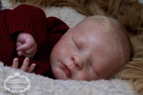Sleeping Joseph Realborn sans corps – Image 5